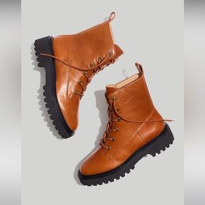 MadeWell The Rayna Lace-Up Boot in Leather Size 7